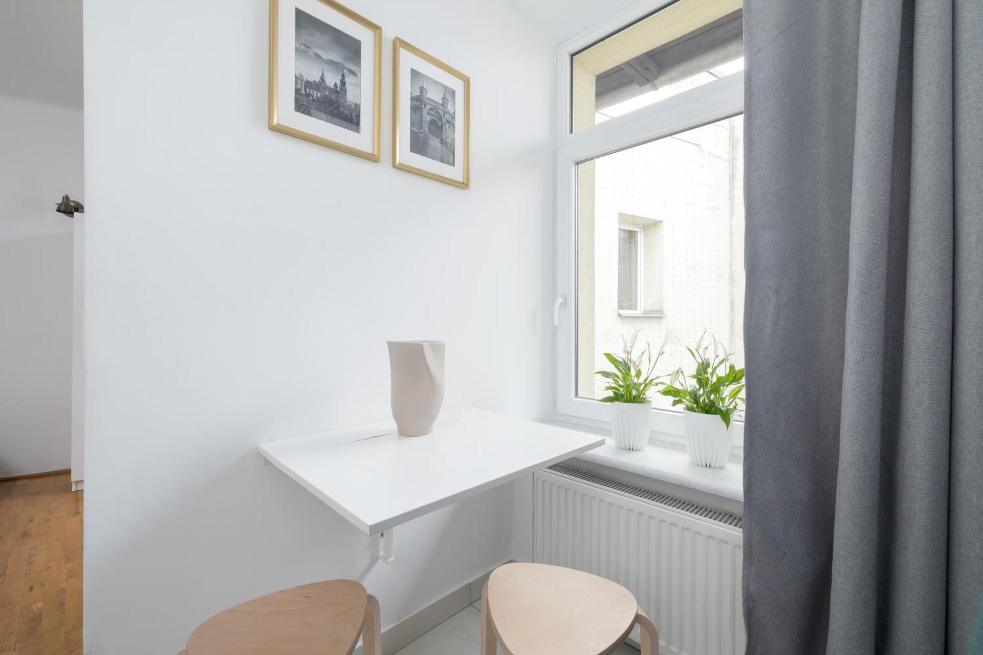 Studio Apartment With Ac - Dluga 65 كراكوفيا المظهر الخارجي الصورة