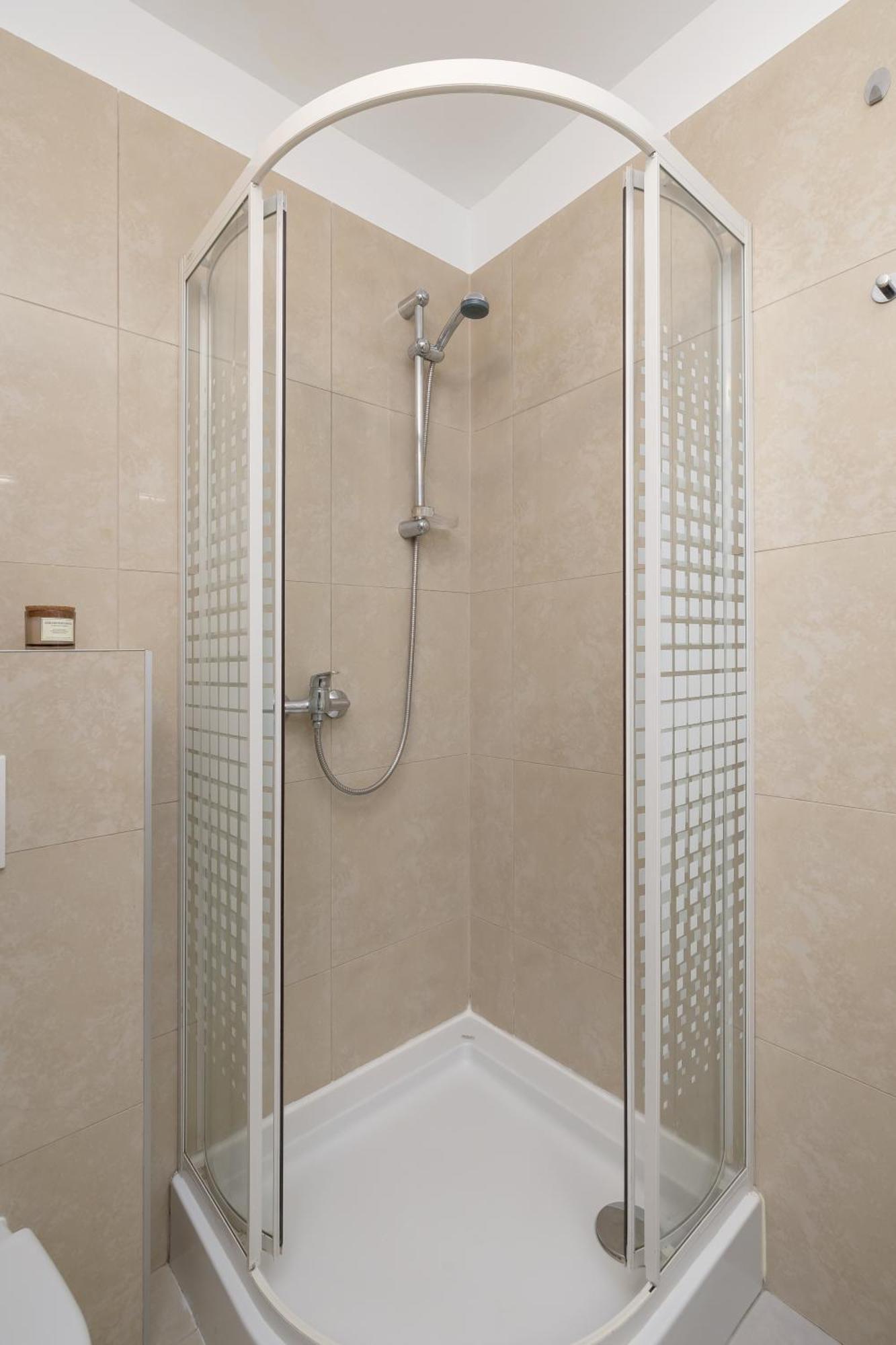 Studio Apartment With Ac - Dluga 65 كراكوفيا المظهر الخارجي الصورة